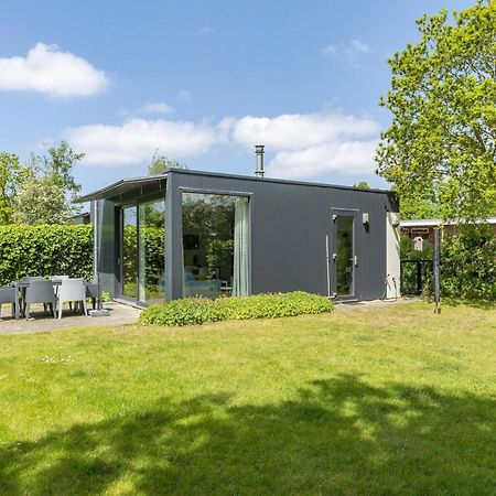 Beautiful Holiday Home With Spacious Garden Sint Maartensvlotbrug Exterior foto