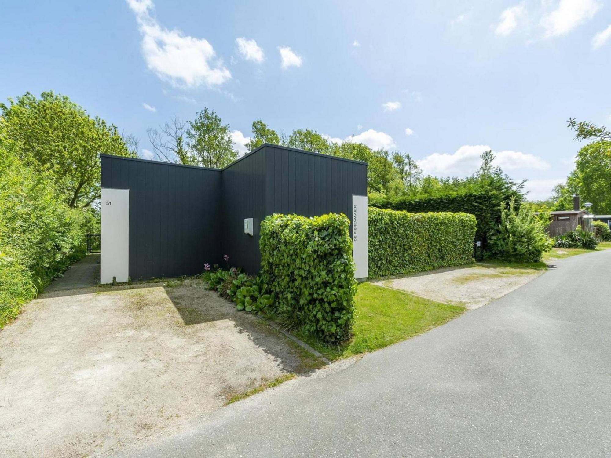 Beautiful Holiday Home With Spacious Garden Sint Maartensvlotbrug Exterior foto